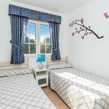 Magna Villa Binibeca
